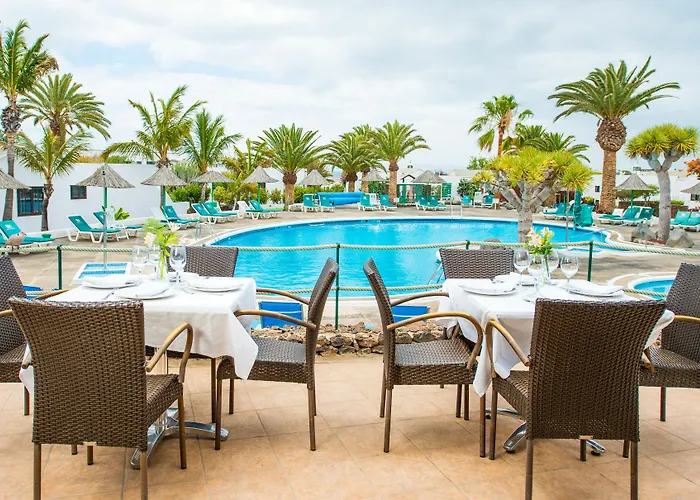 Ξενοδοχείο με διαμερίσματα Ona Casitas 4*