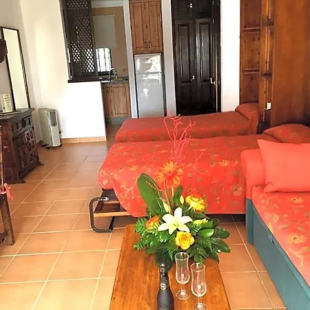Ona Casitas 3*