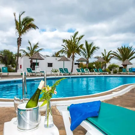 Ona Casitas Apartahotel Playa Blanca (Lanzarote)