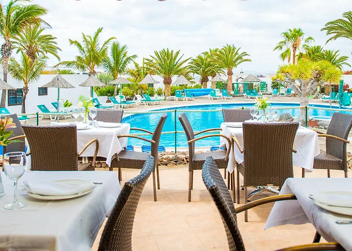 Ona Casitas 公寓式酒店 4*