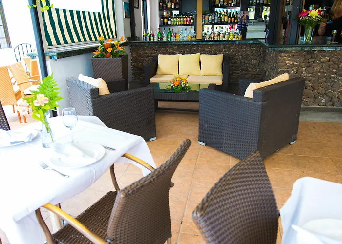 Ona Casitas Apartahotel 4*